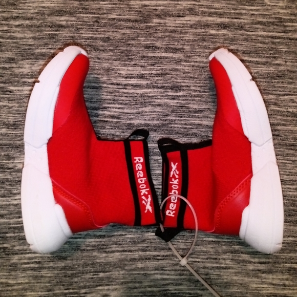 🆕 Reebok | Kids Red Pull On Sock Liner Sneakers Size 8 - Picture 9 of 12